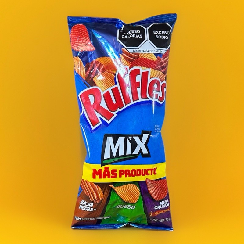 6- PACK Ruffles Mix (70g) Black Sauce Cheese, Mega Crunch Flaming Hot Mix