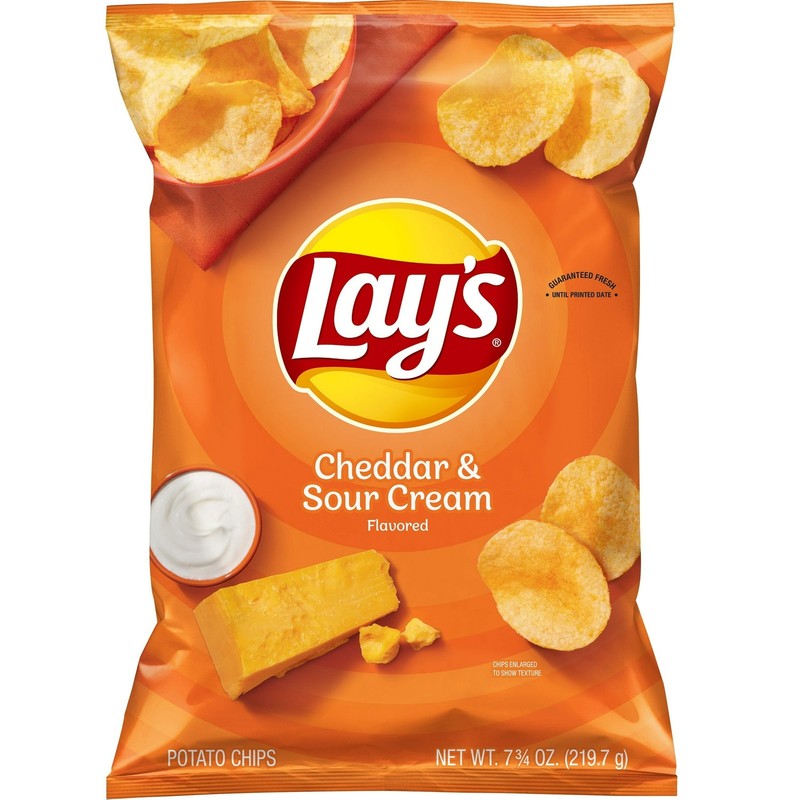 Lay’s Potato Chips, Cheddar & Sour Cream, 7.75 oz Bag