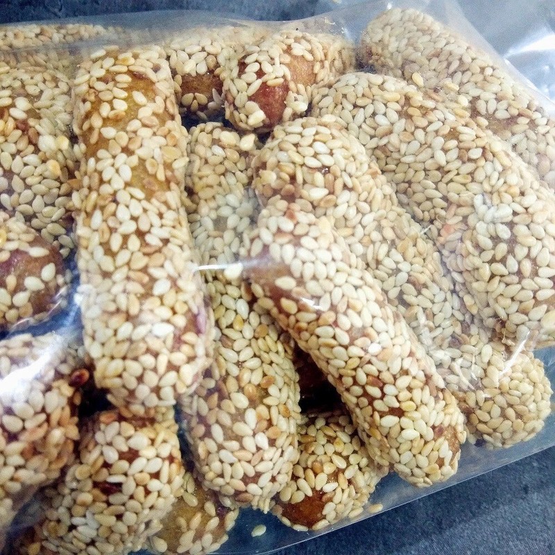 Hot Snacks Homemade Sesame Stick, CONSERVE 1 SET X 7 PACKS, DELACTABLE FOR TRY