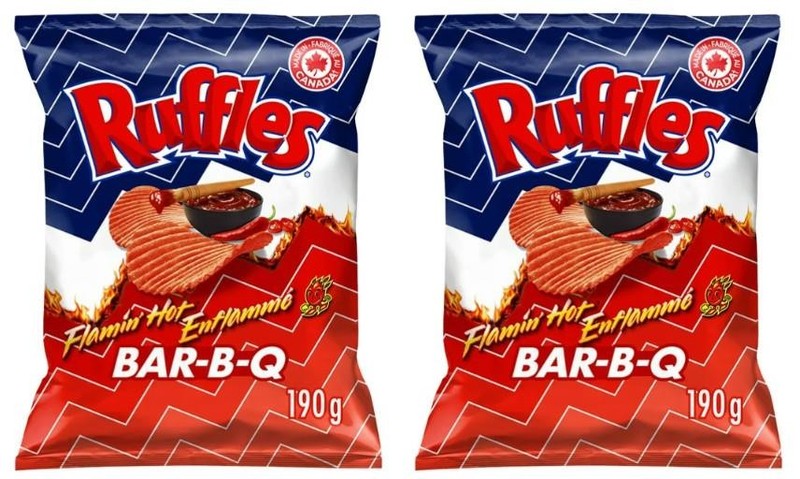 Ruffles Flamin’ Hot Bar-B-Q Flavored Potato Chips, 190g (2 Pack)