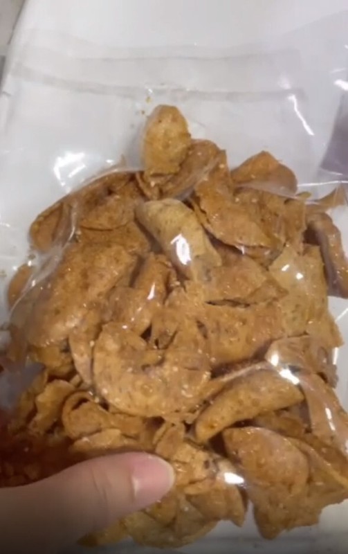 Crispy Fish snack, Thai Snack, Good Taste, 150 G. Natural FROM THAILAND gallery
