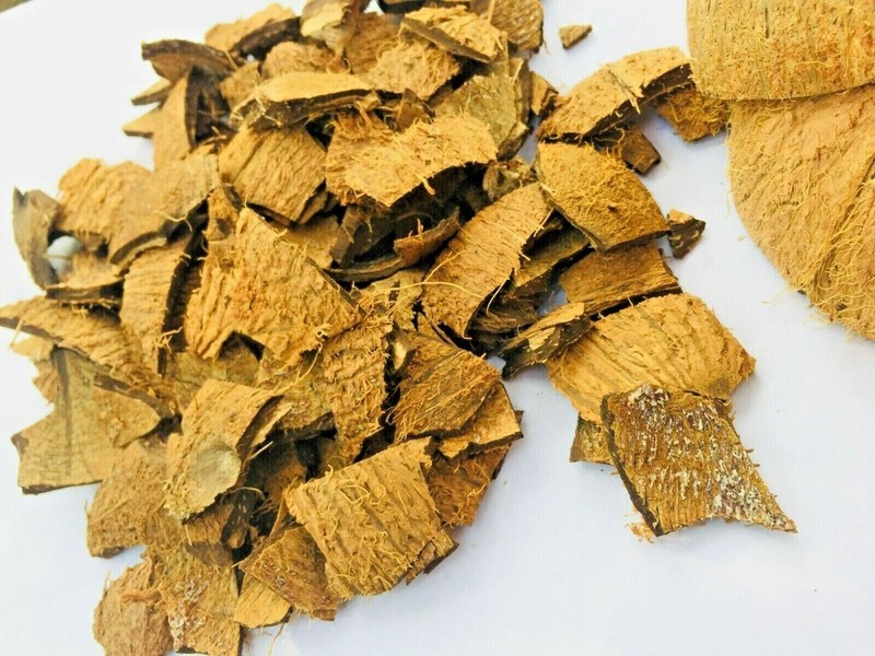 COCONUT SHELL CHIPS ECO FRIENDLY 100% NATURAL PURE PRODUCT CEYLON 1 kg