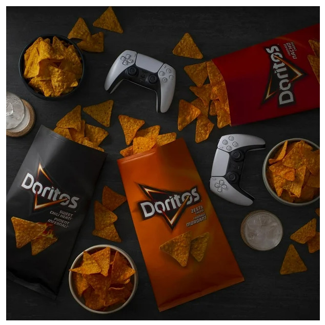 Doritos Zesty Cheese Flavored Tortilla Chips, 235g (3 Pack) gallery