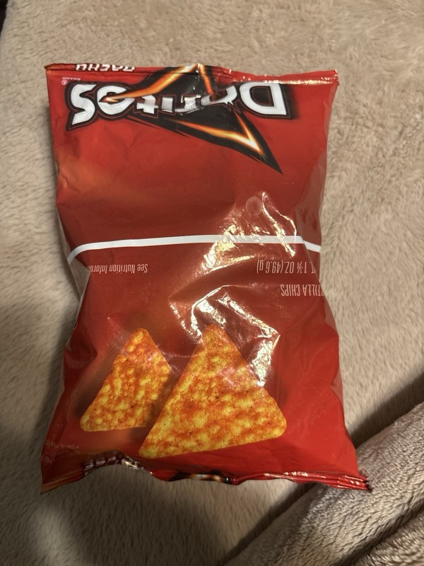 DORITOS Logo NACHO CHEESE MISPRINT ERROR OFF CENTERED VERY RARE, SEALED!