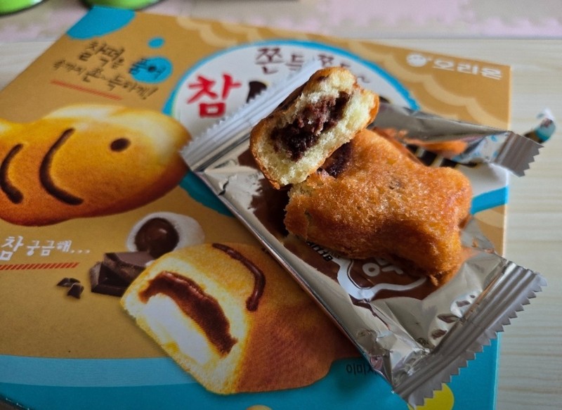 [ORION] Cham Bungeoppang Korean Taiyaki Fish-Shaped Chocolate Snack gallery