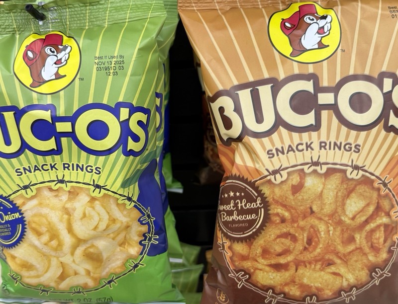 Buc-ee’s Buc-o’s Snack Rings Set Of Two, Sweet Onion & Sweet Honey Barbecue