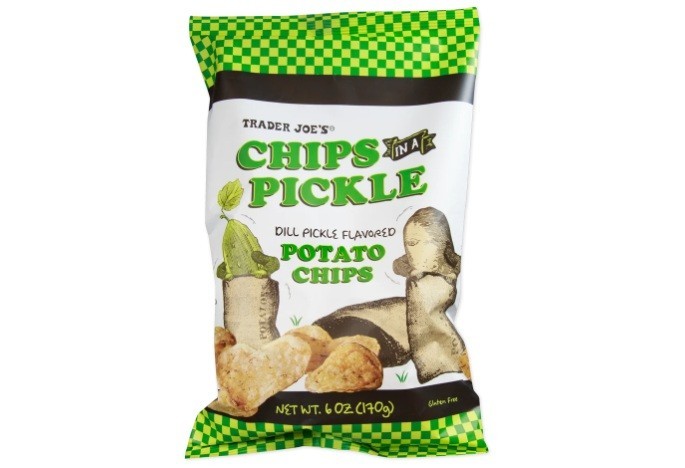 TRADER JOES Chips in a Pickle Potato Chips 6oz