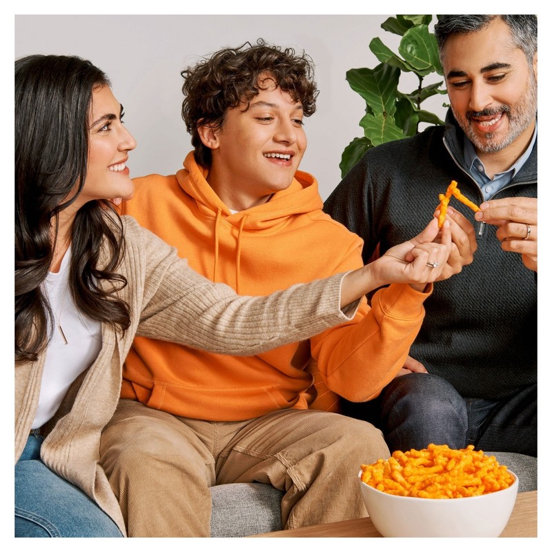 Cheetos Crunchy Cheese Flavored Snacks 15 oz Bag... gallery