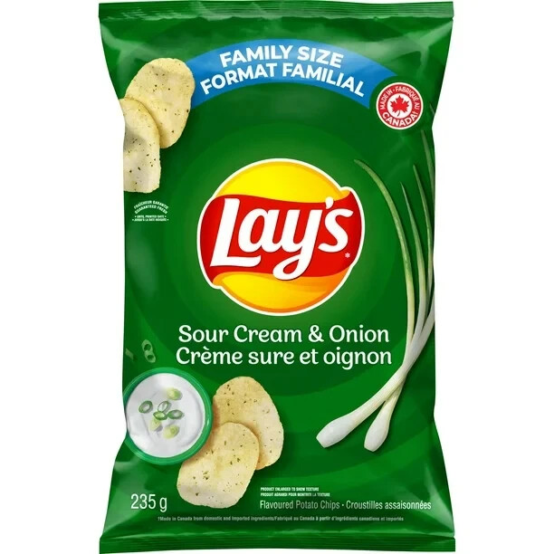 24 Bags of Lay’s Sour Cream & Onion Flavored Potato Chips 235g Each