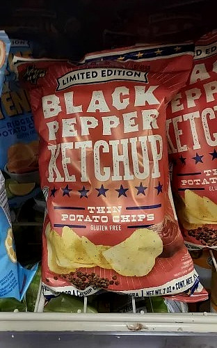 HEB Limited Edition Black Pepper Ketchup Thin Potato Chips 7 oz Bag Gluten Free