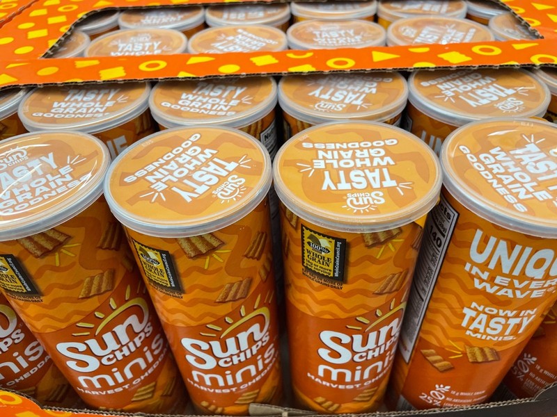 8 Pack SunChips Minis Harvest Cheddar Whole Grain Multigrain Snack Chips 3.75 oz