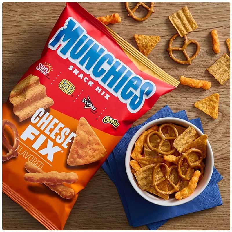 Munchies Snack Mix Cheese Fix, 1.75 oz., 32 pk. gallery