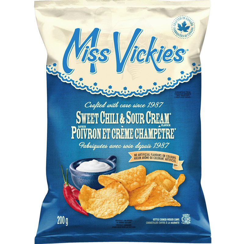 4-Pack Miss Vickies Sweet Chili & Sour Cream flavour kettle cooked potato chips gallery
